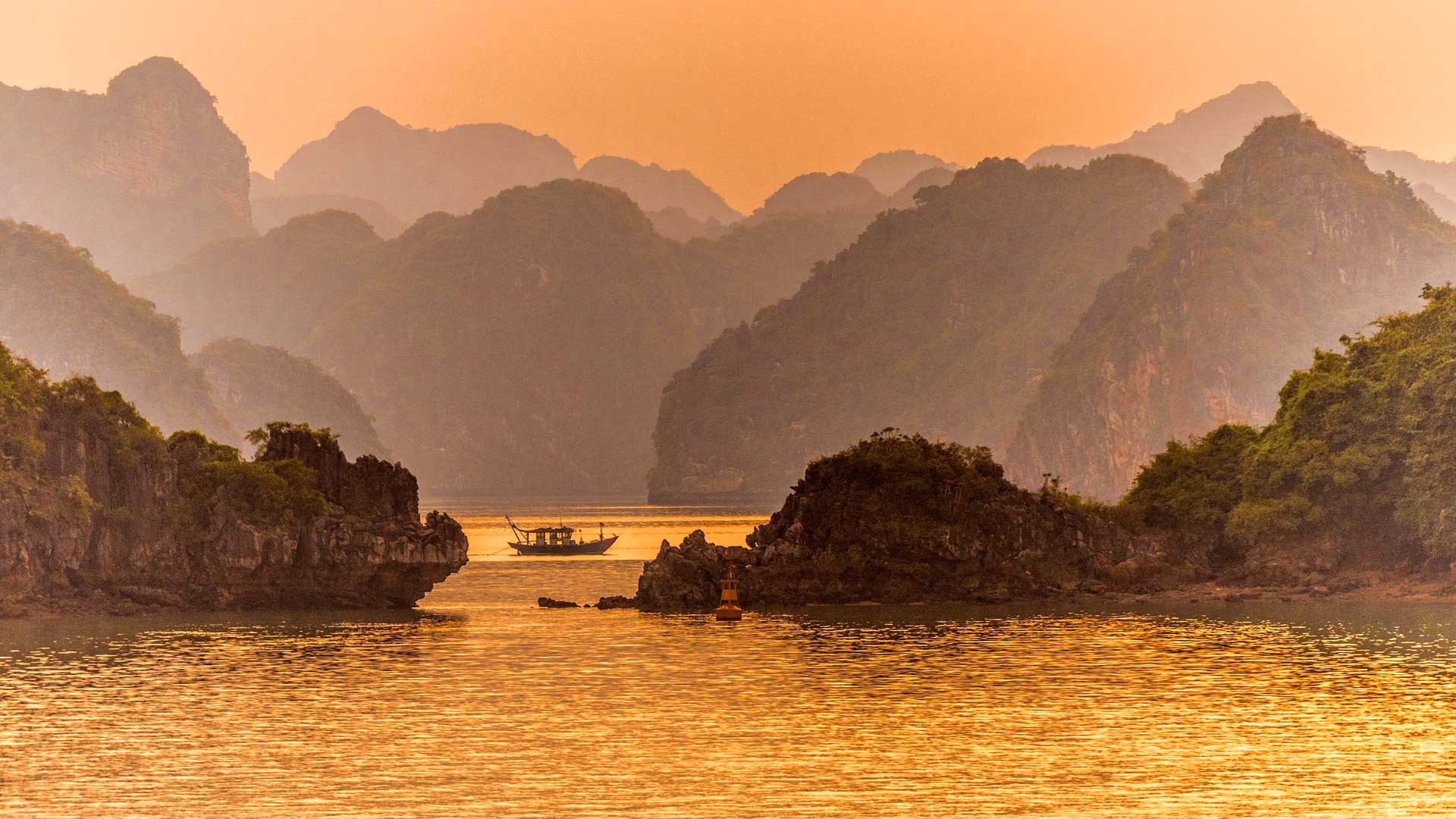 Golden hour view of Ha Long Bay